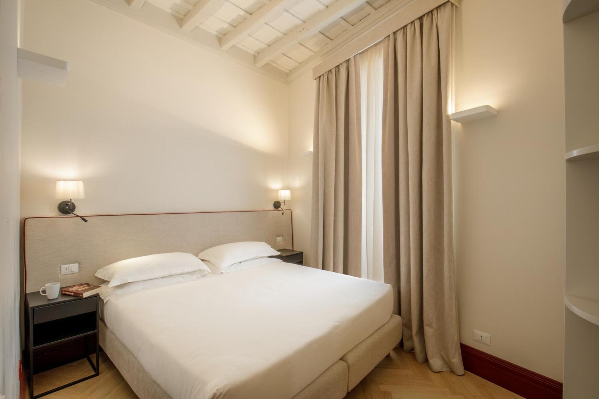 Boutique Hotel Campo De' Fiori Рим Екстер'єр фото