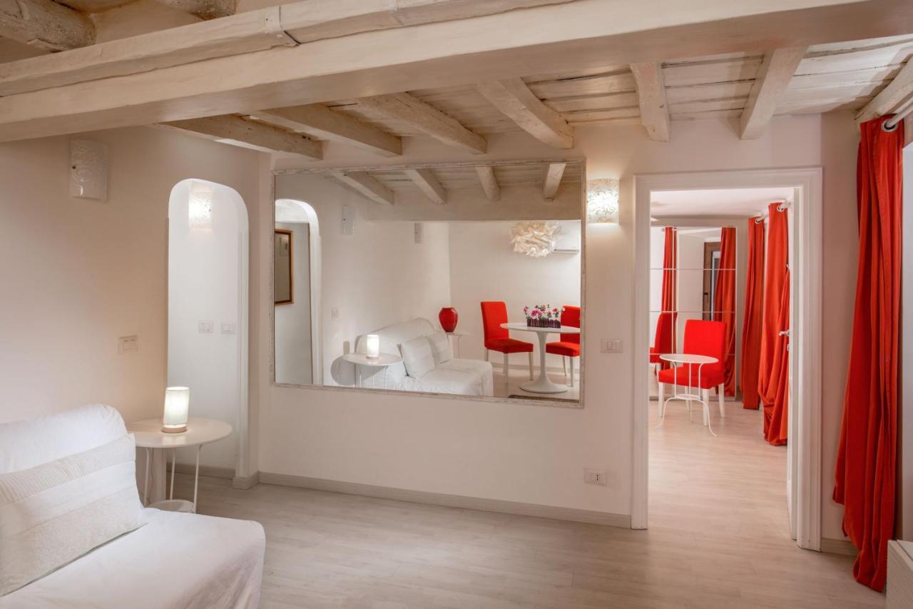 Boutique Hotel Campo De' Fiori Рим Екстер'єр фото