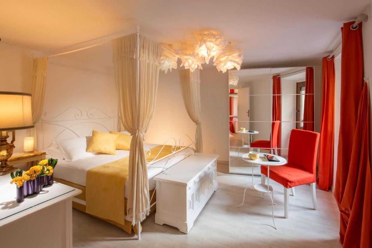 Boutique Hotel Campo De' Fiori Рим Екстер'єр фото