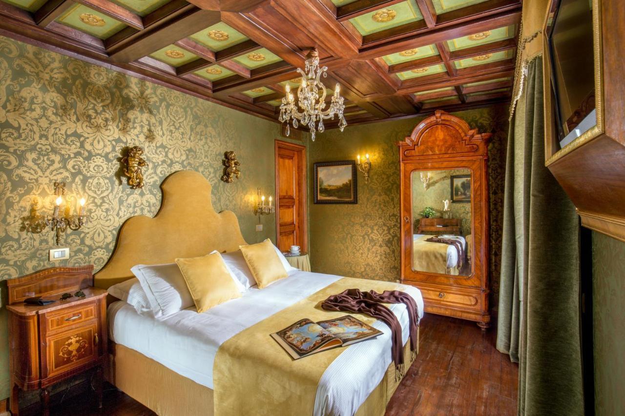 Boutique Hotel Campo De' Fiori Рим Екстер'єр фото